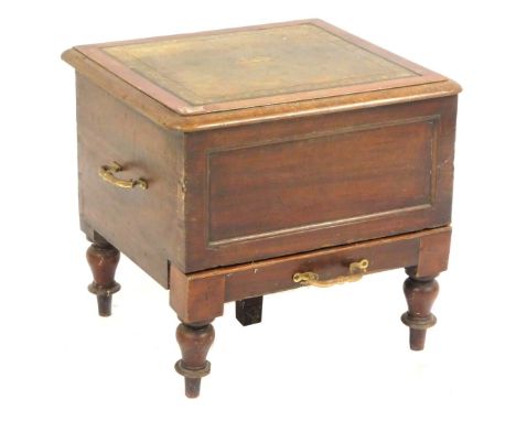 A Victorian mahogany step commode, with a green and gilt leather lined top, on bobbin turned legs, 43cm high, 47cm wide, 41cm
