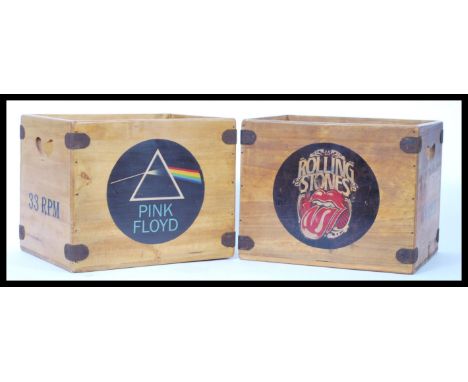 Two vintage style 33rpm record storage boxes for Rolling Stones and Pink Floyd. Measures 27 cm high, 34 cm wide and 27 cm dee