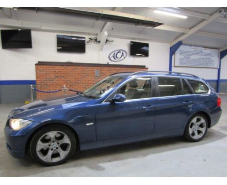 Make &amp; Model: BMW 330D SE Touring AutoDate of Reg: FY06 MVUColour: Bluecc: 2993MoT: 24-08-2022Fuel Type: DIESELMileage: 2
