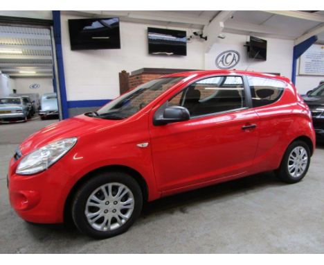 Make &amp; Model: Hyundai I20 ClassicDate of Reg: CX60 WFHColour: Redcc: 1248MoT: 09-11-2022Fuel Type: PETROLMileage: 80kTran