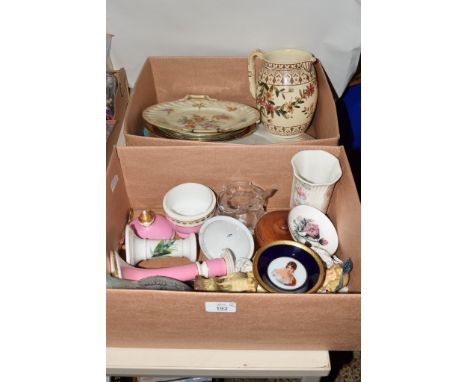 TWO BOXES OF MIXED CERAMICS INCLUDING PINK GROUND CANDLESTICK, DRESDEN TWO-HANDLED DISH, WEDGWOOD JUG ETC