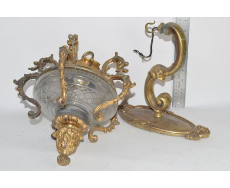 BOX CONTAINING A LIGHT FITTING WITH GLASS SHADE