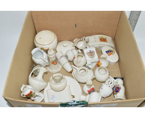 BOX CONTAINING CRESTED WARES INCLUDING AN ARCADIAN MODEL OF A WWI TANK