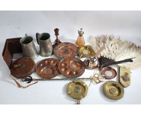 Mixed works of art, to include a mahogany travelling mirror, small copper and brass dishes, horn snuff box, leather cased tap