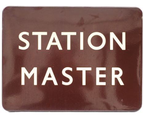 BR(W) FF enamel sign STATION MASTER. In excellent condition with a few minor chips. Measures 24in x 18in.