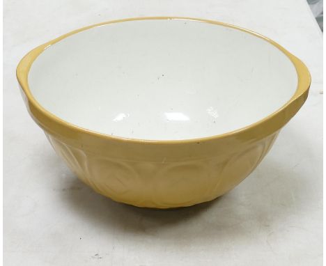 T.G Green Very large ceramic mixing bowl, diameter 42cm 