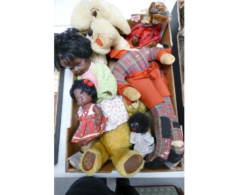 A collection of Vintage Dolls &amp; Teddy Bears including Robin Reeve Dolls, Chiltern Small Doll, Small Baby Doll, Pessy Nisb