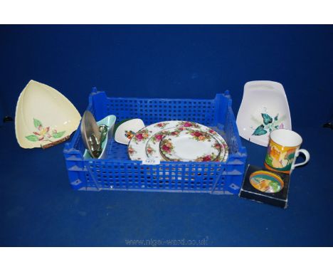 A Royal Albert 'Old Country Roses' two tier Cake Plate, together with two small Old Country Roses Side Plates,  Royal Worcest
