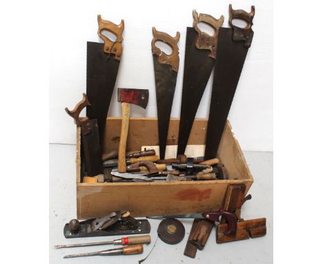 A collection of vintage tools to include rebate planes, keyhole saw, rip saw, cross-cut saws, turning chisels, tape measure, 