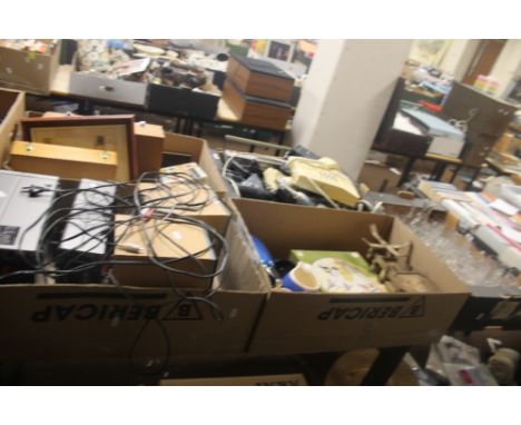 FIVE TRAYS OF SUNDRIES TO INCLUDE VINTAGE TELEPHONE, GLASSWARE ETC. (TRAYS NOT INCLUDED)