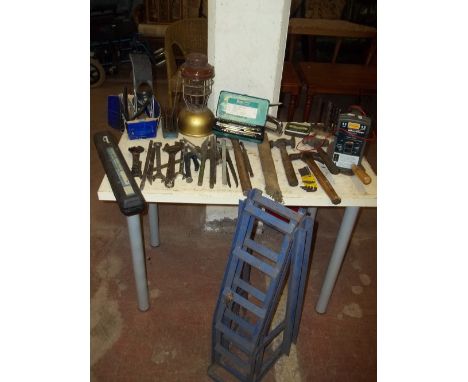 A QUANTITY OF TOOLS TO INCLUDE CAR RAMPS ETC.