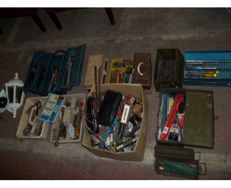A QUANTITY OF HAND TOOLS AND TOOL BOXES WITH CONTENTS