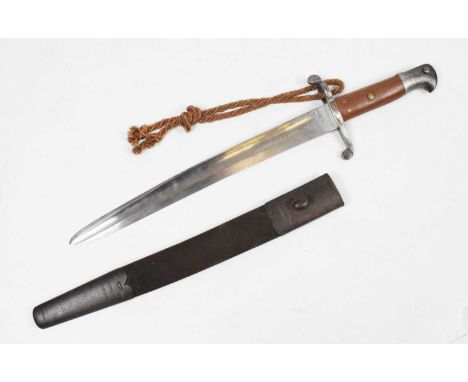 English Yataghan bayonet shortened for cadets, fullered 13" blade with 'WD' mark &amp; 'H.C.' on backstrap, wooden replaced g