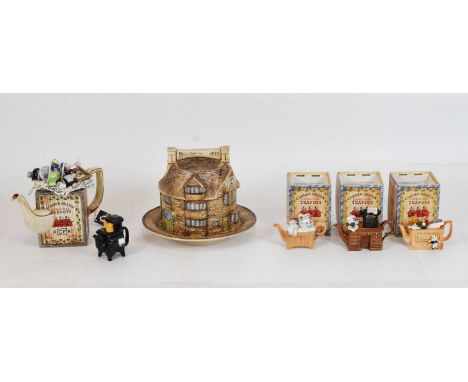 Five Cardew novelty teapots comprising 'Toy Box', 'Victorian Washstand', 'Crime Writers Desk' (all boxed), '50's Stove' and '