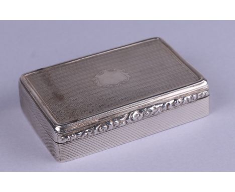 A George V silver snuff box with engine turned decoration, the lid with central vacant cartouche, Henry Lyas, London 1923, 12