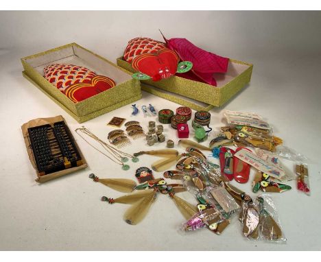 CHINESE INTEREST; a mixed lot including two hand painted Chinese silk kites in boxes, hand painted combs decorated with birds