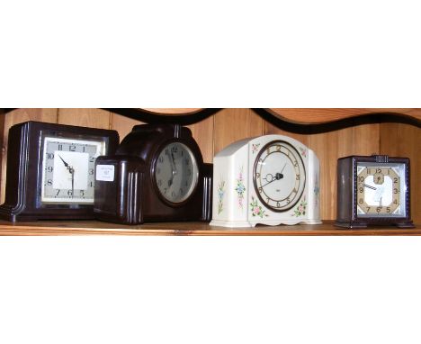 A quintet of Bakelite vintage mantel clocks; Smiths, Japy etc. 