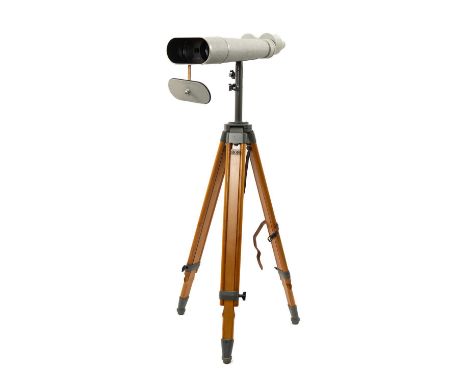 THE SCIENCE CLUB HOUSE: CARL ZEISS 80/500 BINOCULAR TERRESTRIAL TELESCOPE, with tripod and wood case, with purchase receipt d