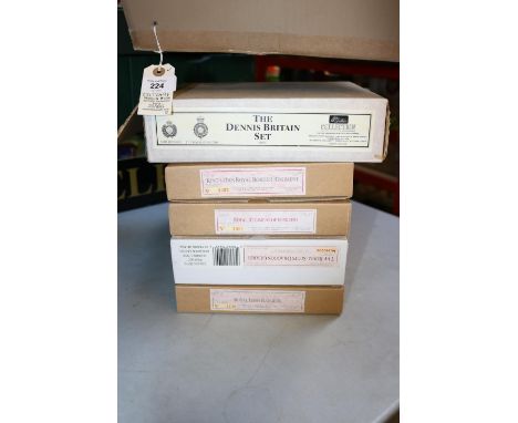 5x Britains model soldier sets. A Dennis Britain set (8813) 13th Hussars &amp; The Royal Fusiliers Centenary Collection. Roya