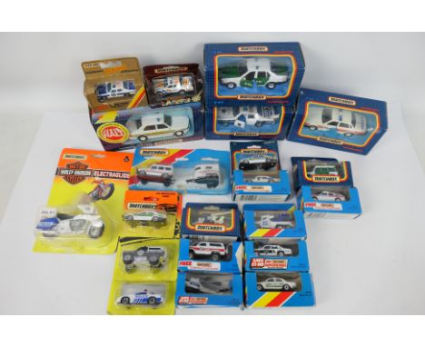 Matchbox - A collection of boxed and carded Matchbox diecast 'Police' themed vehicles in various scales. Lot includes '; Matc
