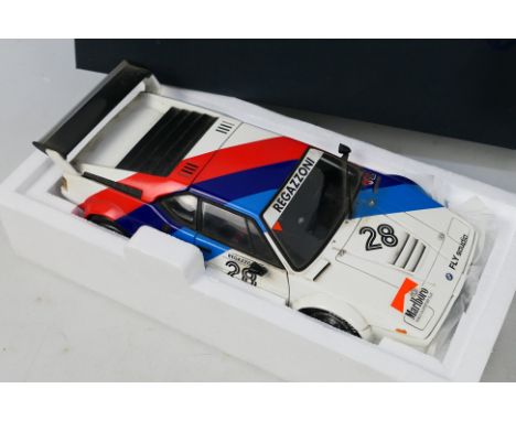 Maisto, BMW Mobile Traditional - 3 x boxed die-cast model vehicles - Lot includes a BMW 3.5 CSL and BMW M1 Pro car which are 