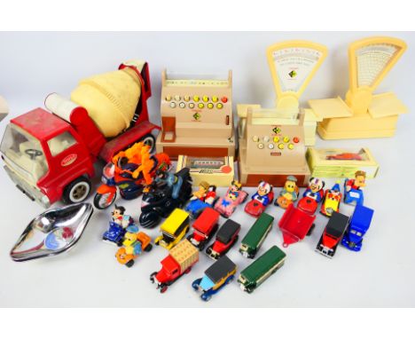 Tonka - Casdon Luxury Toys - Lledo. A selection of Twenty-nine loose items including scales, tills, large truck and diecast m