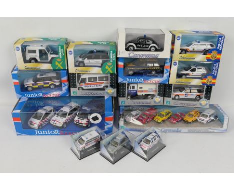 Cararama - 15 boxed Cararama diecast 'Police' themed vehicles in various scales. Lot includes Cararama 'Junior Rescue' Politi