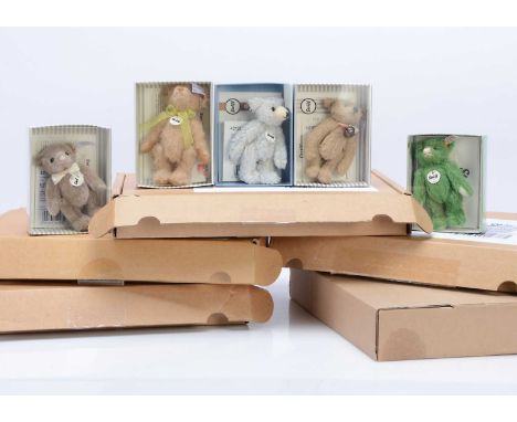 Five Steiff Club miniature teddy bears,  for the years, 2014, 2019 to 2022 --4in. 910cm.) high; all in original window boxes 