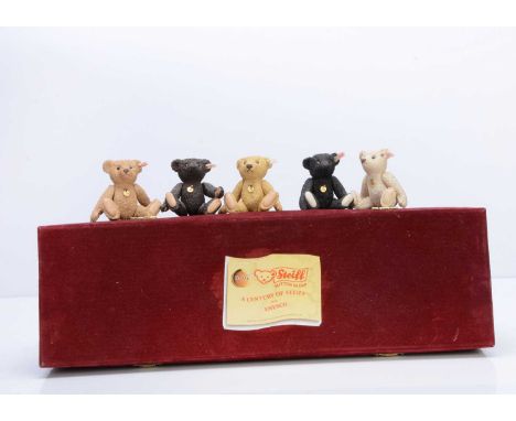 A Steiff Enesco limited edition British Collectors Set 1989 -1993 porcelain set, 1161 of 1500, in original presentation box w