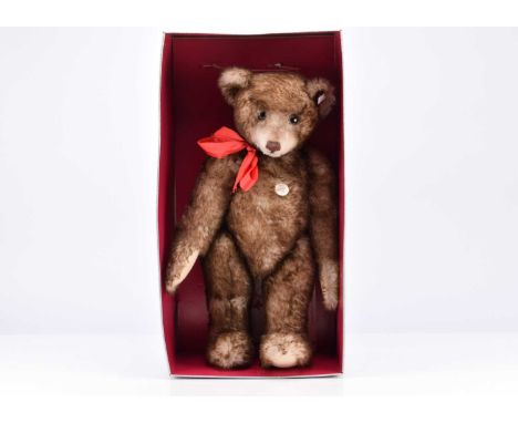 A Steiff limited edition "Happy" 1926 teddy bear replica teddy bear, 1424 of 5000, in original window box with certificate --