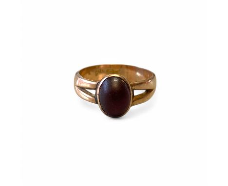 "10ct" Marked And 9ct Rose Gold Tested Red Glass Ring Size R Approximately  Stone very worn and a little loose.  Weight: 4.5g