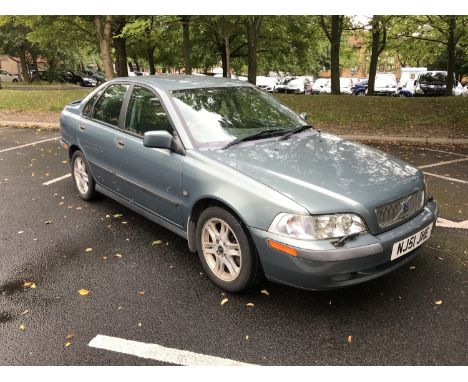 A Volvo S40 S four door saloon motorcar, registration NJ51 JHE, first registered 24.12.2001, 1587CC, Petrol, Green, odometer 