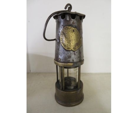 Brass and steel miners lamp stamped HE (22cm) 