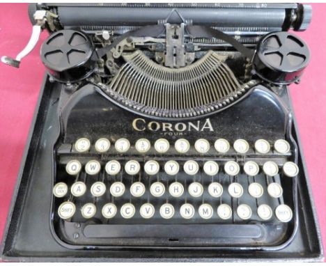 Corona four portable typewriter with qwerty keyboard in fitted case 