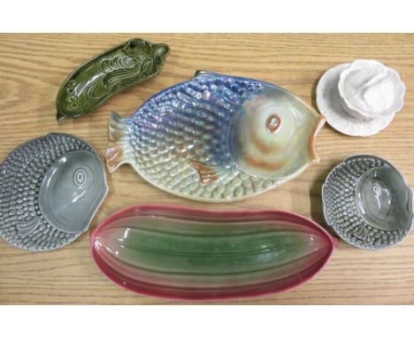 Sylvac lustre fish dish impressed Sylvac England and numbered 4685, Sylvac trinket dish in the from of a fish, impressed Sylv