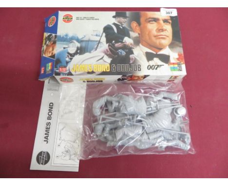 Airfix 1:12 scale series 4 James Bond &amp; Odd Job 007 unmade kit, boxed and still sealed 