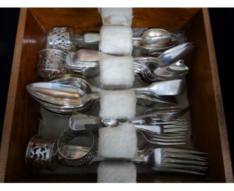 A wooden box containing a large quantity of silver flatware, to include: teaspoons, cake forks, dessert spoons, serving spoon