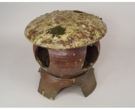 JANET LEACH.
A Janet Leach Japanese style three-part garden lantern. Applied texture to the cover & elsewhere. Impressed pers