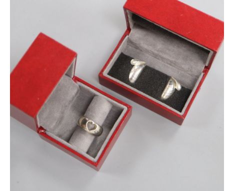 Kim Naver for Georg Jensen, a sterling silver 'heart' ring, No. 320 and a pair of 'heart' earrings by Isabell Kristensen for 