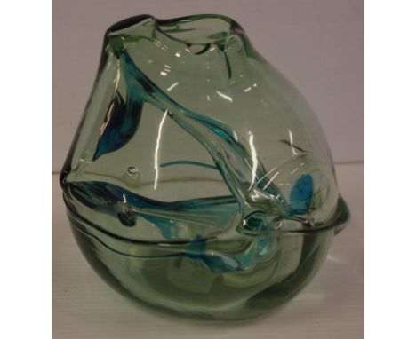 Vintage Fritz art glass vase with hand blow internal glass decoration, signed to base, H13cm approx