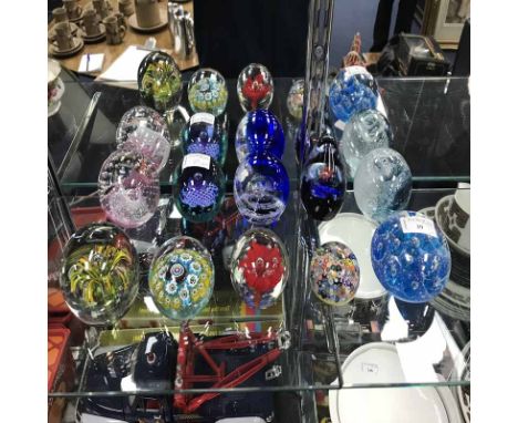 LOT OF PAPERWEIGHTSincluding Caithness and millefiori 