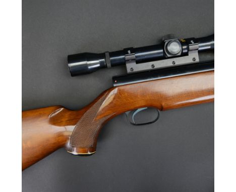 Weihrauch model HW77 air rifle, cal.177/4.5, with Weaver Challenger C4R scope, overall L112cm, serial no 1014905