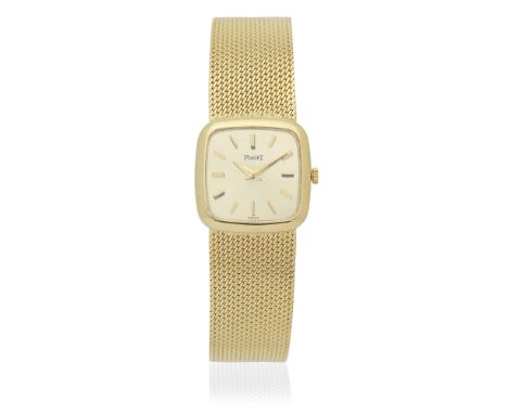 Piaget. A lady's 18K gold manual wind cushion form bracelet watchReference: 407Date: Circa 2000Movement: 18-jewel Cal.9P2 man
