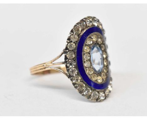 A Georgian yellow metal and blue enamel mourning ring, size P.