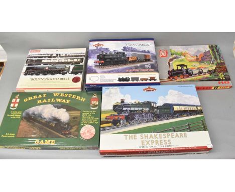 BACHMANN; a OO gauge branch line train pack 'The Shakespeare Express'.