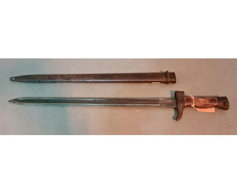 A WW1 French Berthier type 3 bayonet, 20" long, with scabbard. 