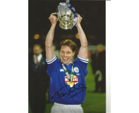 Tony Cottee 12x8 Signed Colour Photo Pictured Celebrating With The League Cup While Playing For Leicester City. Good Conditio