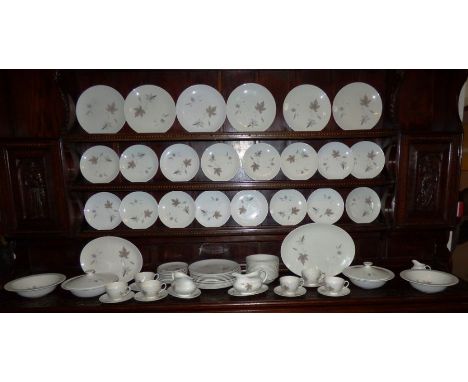 Large Royal Doulton Tumbling leaves pattern 80 piece dinner and tea service , 2 platters , 41 cm and 34 cm19 dinner plates , 