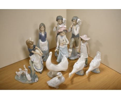 lladro Auctions Prices