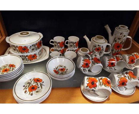 A J&G Meakin part tea and dinner service in 'Poppy' pattern